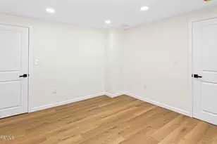 17 Henry St, Freehold, NJ 07728 - Photo 25