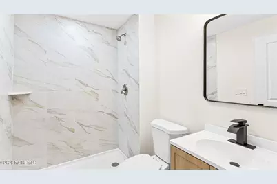 17 Henry Street, Freehold, NJ 07728 - Photo 21