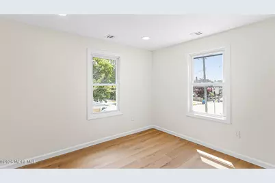 17 Henry Street, Freehold, NJ 07728 - Photo 27
