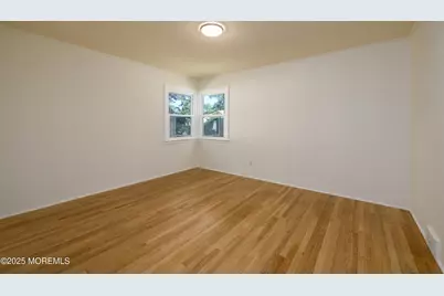 361 Meadowbrook Avenue, Eatontown, NJ 07724 - Photo 13