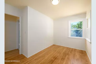361 Meadowbrook Avenue, Eatontown, NJ 07724 - Photo 11