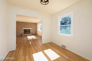 361 Meadowbrook Ave, Eatontown, NJ 07724 - Photo 5