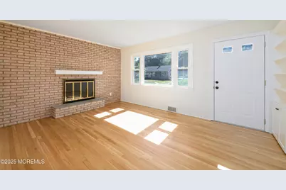 361 Meadowbrook Avenue, Eatontown, NJ 07724 - Photo 3