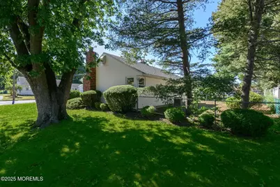 361 Meadowbrook Avenue, Eatontown, NJ 07724 - Photo 19