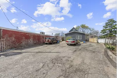 816 King Georges Road #2, Fords, NJ 08863 - Photo 11