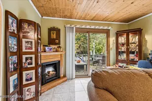 8 Hawaii Rd, Jackson, NJ 08527 - Photo 11