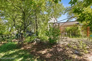 8 Hawaii Rd, Jackson, NJ 08527 - Photo 31