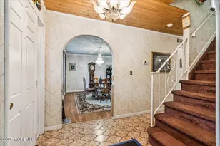 8 Hawaii Rd, Jackson, NJ 08527 - Photo 5