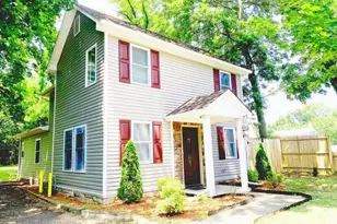 7 Wyckoff Mills Rd, Freehold, NJ 07728 - Photo 9