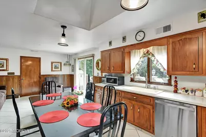 418 Atlantic Avenue, Aberdeen Township, NJ 07747 - Photo 29
