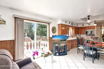 418 Atlantic Avenue, Aberdeen Township, NJ 07747 - Photo 19