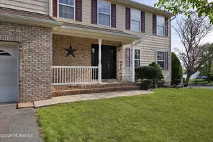 22 Roe Ln, Howell Township, NJ 07731 - Photo 3