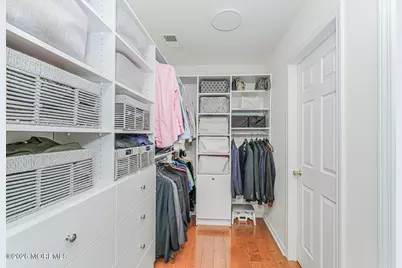 315 Wedgewood Road, Morganville, NJ 07751 - Photo 33
