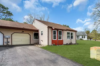 20 Amesbury Road #B, Whiting, NJ 08759 - Photo 23