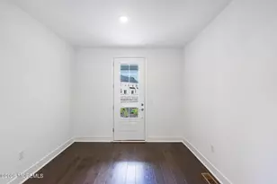 160 Woolley Ct, Ocean Twp, NJ 07755 - Photo 5