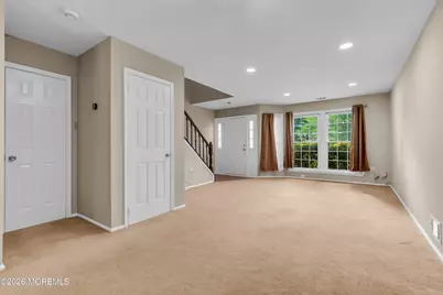 26 Duncan Way, Freehold, NJ 07728 - Photo 7