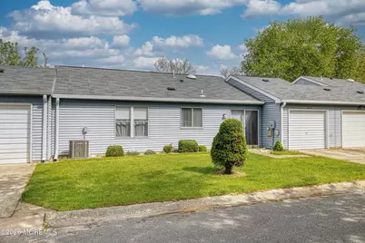 943 Liverpool Circle #B, Manchester Township, NJ 08759 - Photo 5