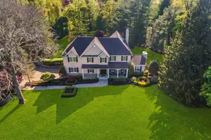 16 Woodhollow Rd, Colts Neck Township, NJ 07722 - Photo 3