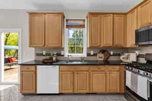 73 Stratton Rd, Matawan, NJ 07747 - Photo 33
