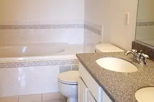 11 Hawthorne Dr, Tinton Falls, NJ 07753 - Photo 5