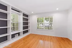 18 Carmen Pl, Red Bank, NJ 07701 - Photo 7