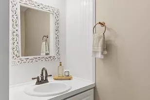 18 Carmen Pl, Red Bank, NJ 07701 - Photo 15