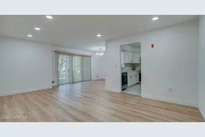39 Poplar Place, Freehold, NJ 07728 - Photo 21