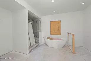 101 Oxford Ln, Matawan, NJ 07747 - Photo 49