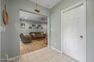 156 Myrtle Ave, Belford, NJ 07718 - Photo 9