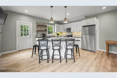156 Myrtle Avenue, Belford, NJ 07718 - Photo 1