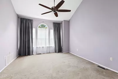 95 Madison Court, Tinton Falls, NJ 07712 - Photo 15