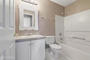95 Madison Ct, Tinton Falls, NJ 07712 - Photo 21