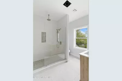 427 Central Avenue, Union Beach, NJ 07735 - Photo 17