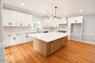 427 Central Ave, Union Beach, NJ 07735 - Photo 17
