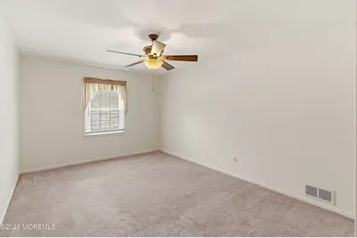 638 Freehold Road, Jackson, NJ 08527 - Photo 19
