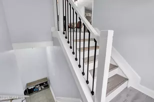 421 Hancock Pl, Morganville, NJ 07751 - Photo 3