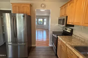 41 Village Green Way, Hazlet Township, NJ 07730 - Photo 11