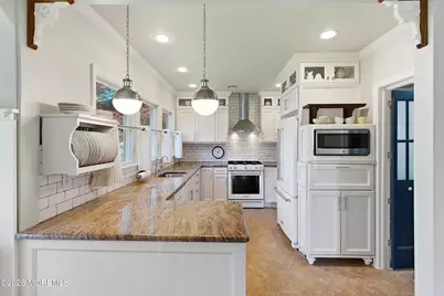 219 Henley Avenue, Pine Beach, NJ 08741 - Photo 11