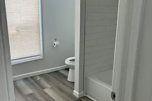 33 Washington St, Red Bank, NJ 07701 - Photo 3