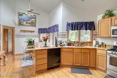 713 Western Boulevard, Lanoka Harbor, NJ 08734 - Photo 3