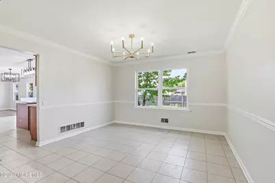 808 Anchor Avenue, Beachwood, NJ 08722 - Photo 11