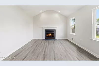 808 Anchor Avenue, Beachwood, NJ 08722 - Photo 21