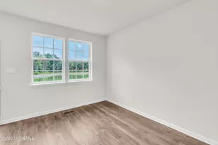 282 Mantoloking Dr, Jackson, NJ 08527 - Photo 11