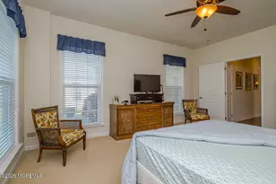8 E Dartford Dr, Farmingdale, NJ 07727 - Photo 15