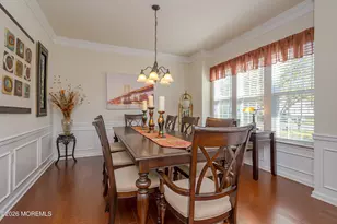 8 E Dartford Dr, Farmingdale, NJ 07727 - Photo 5