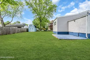 209 Ridge Ave, Belford, NJ 07718 - Photo 33