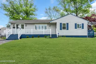 209 Ridge Ave, Belford, NJ 07718 - Photo 1