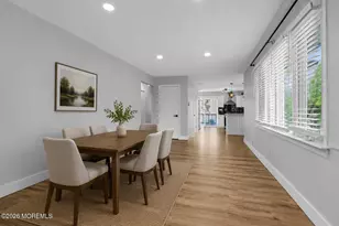 209 Ridge Ave, Belford, NJ 07718 - Photo 9