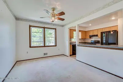 864 Malden Drive, Aberdeen Township, NJ 07735 - Photo 11