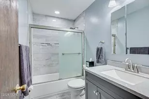 864 Malden Dr, Aberdeen Township, NJ 07735 - Photo 23